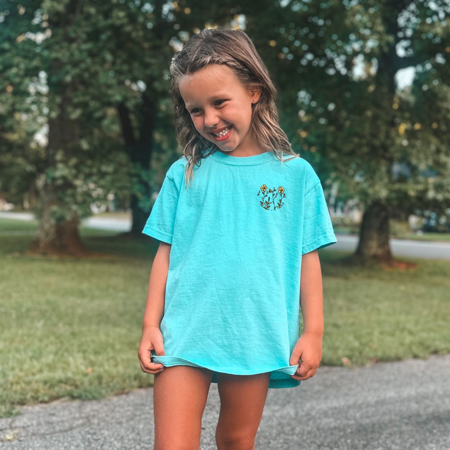 God Makes All Things Beautiful in His Time Comfort Colors Youth Tee