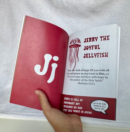 ABC Bible Verse Devotional: A to Z Daily Devotional for Kids with Daily Bible Verses, Godly Lessons, & Application Questions - Seek and Share Designs