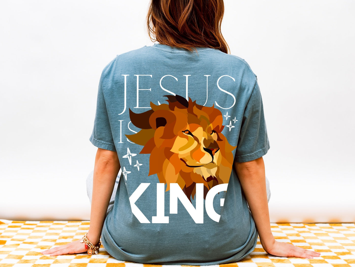 Jesus Is King Lion Unisex Tee - Seek and Share Designs