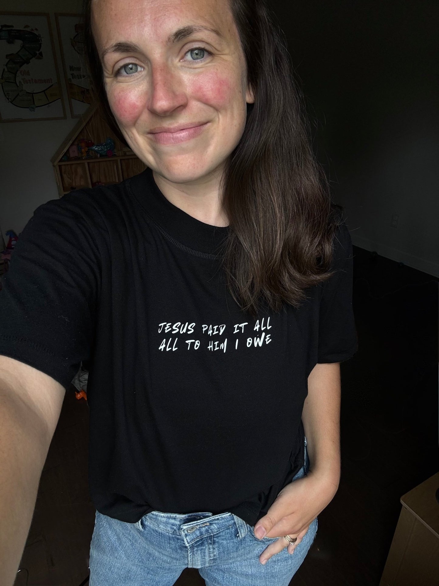Jesus Paid It All Cropped Tee - Seek and Share Designs
