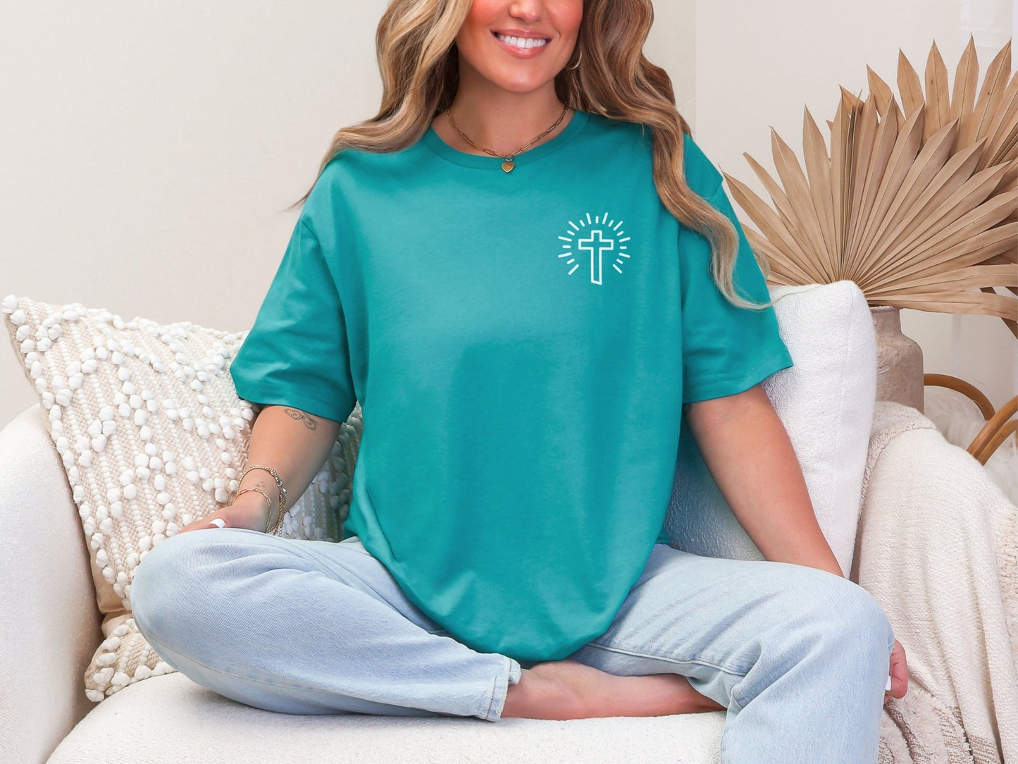 Jesus Sets Free Unisex Tee - Seek and Share Designs