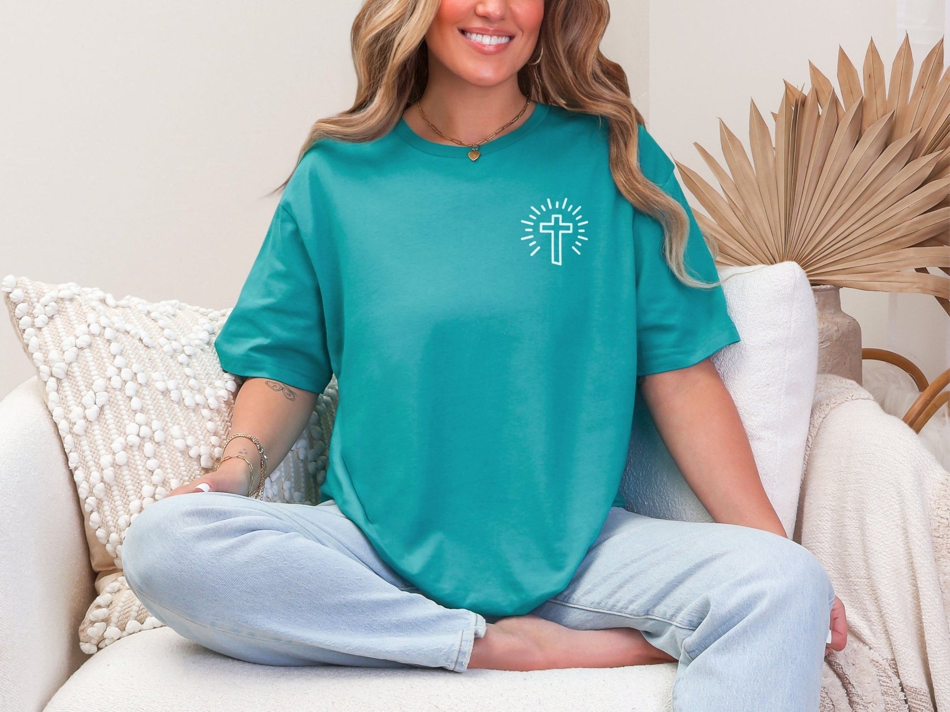 Jesus Sets Free Unisex Tee - Seek and Share Designs