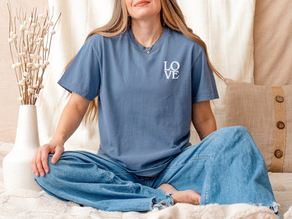 Love Like Jesus Unisex Tee - Seek and Share Designs